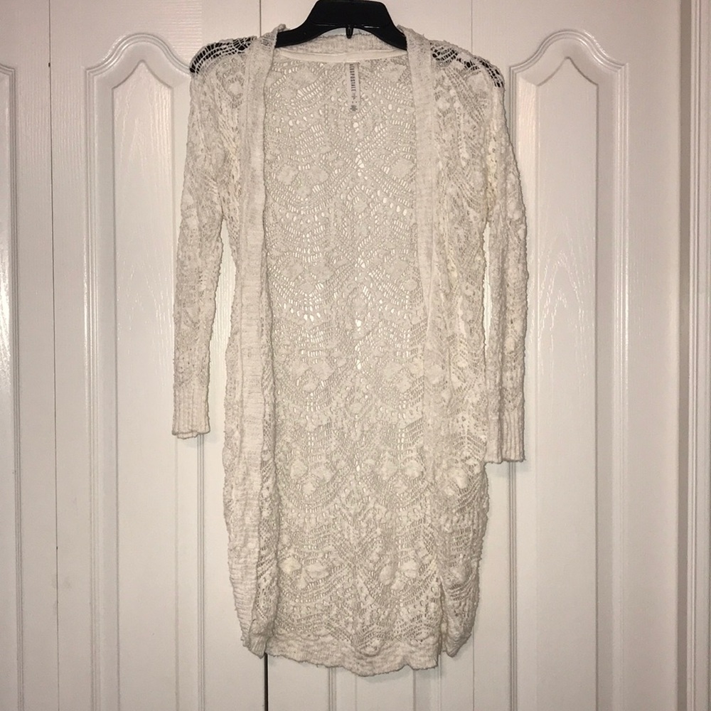 Aeropostal knit cardigan